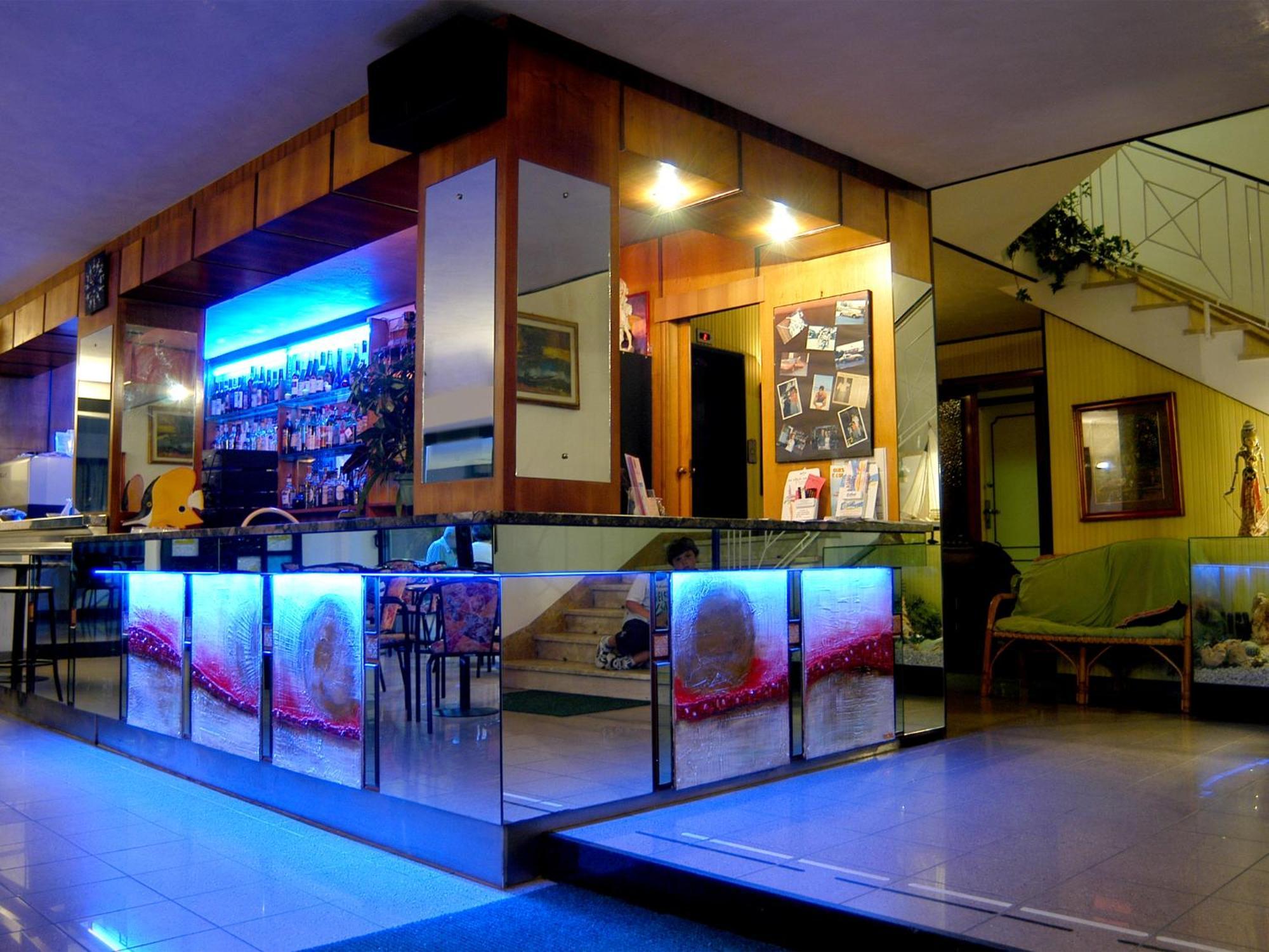 Hotel Continental Bellaria-Igea Marina Exterior photo